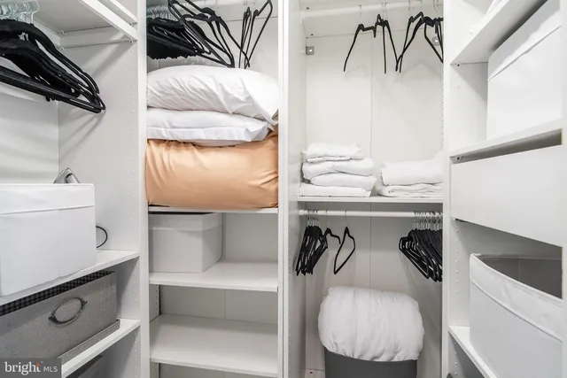 $365,000 | 915 E Street Northwest, Unit 412, Washington, DC 20004