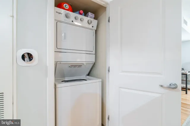 $365,000 | 915 E Street Northwest, Unit 412, Washington, DC 20004