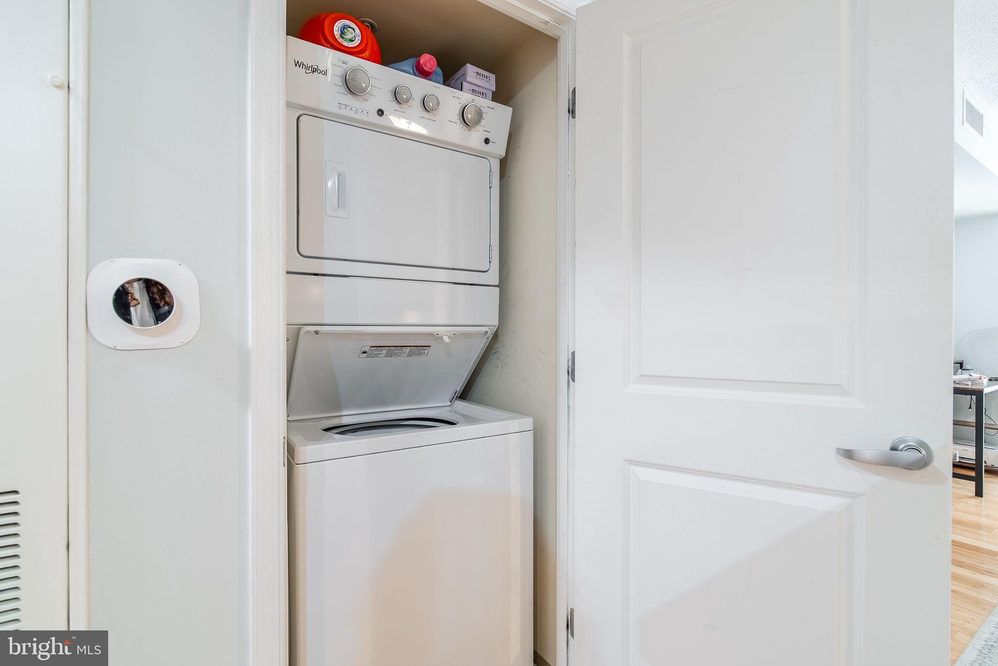 915 E Street Northwest, Unit 412 Washington, DC 20004 - Photo 15 of 18