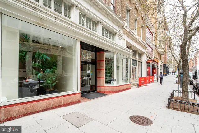 $365,000 | 915 E Street Northwest, Unit 412, Washington, DC 20004