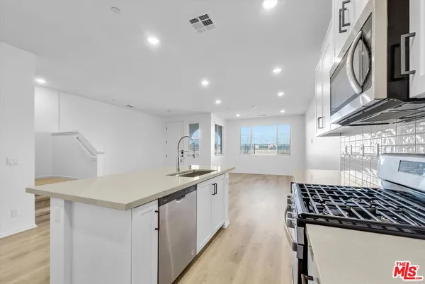 $3,400 | 4102 South Limecrest Paseo, Ontario, CA 91761