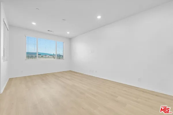 $3,250 | 4102 South Limecrest Paseo, Ontario, CA 91761