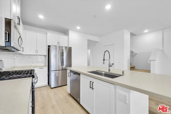 $3,400 | 4102 South Limecrest Paseo, Ontario, CA 91761