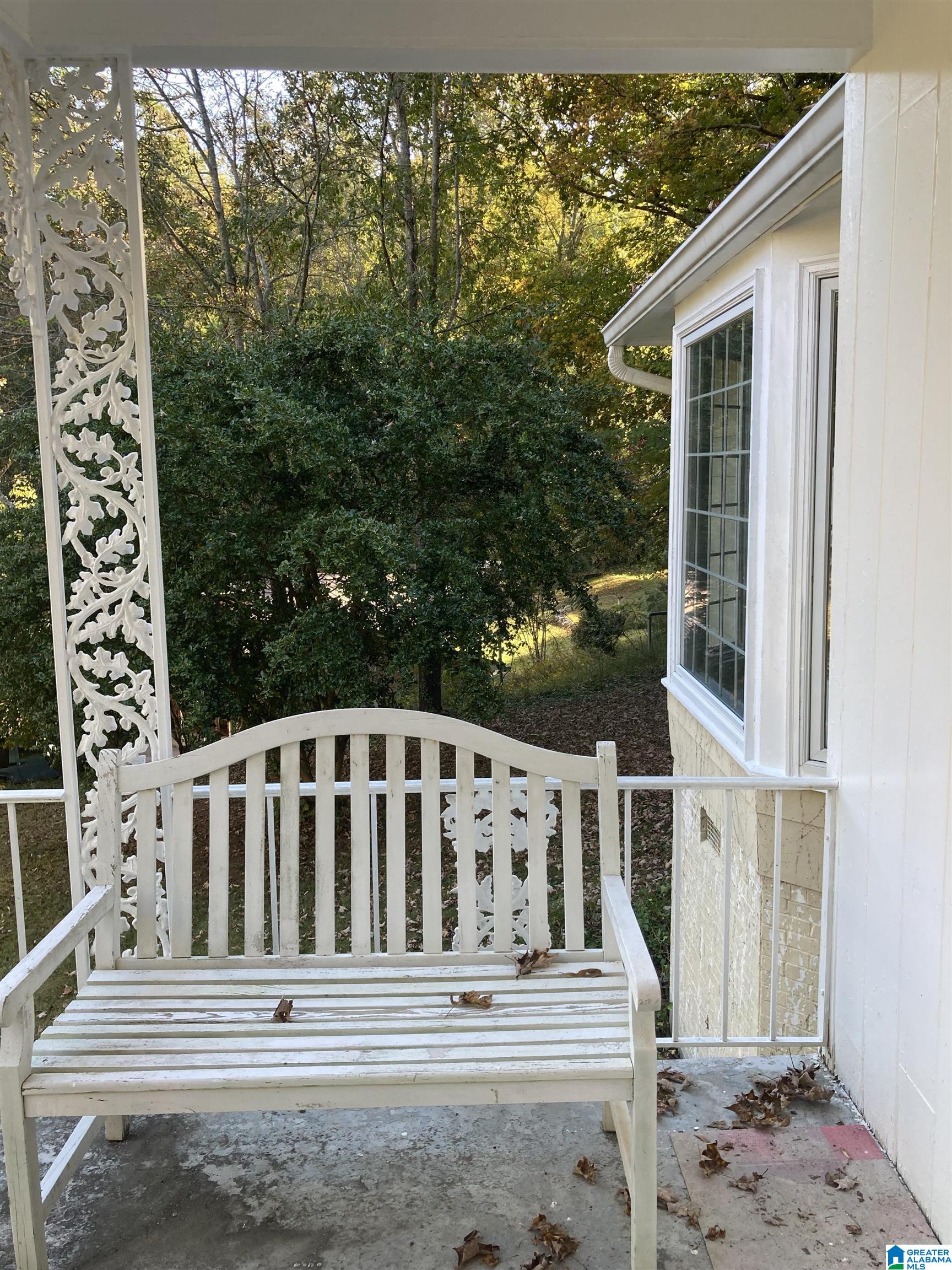 211 Primrose Path Sylacauga, AL 35150 - Photo 4 of 6