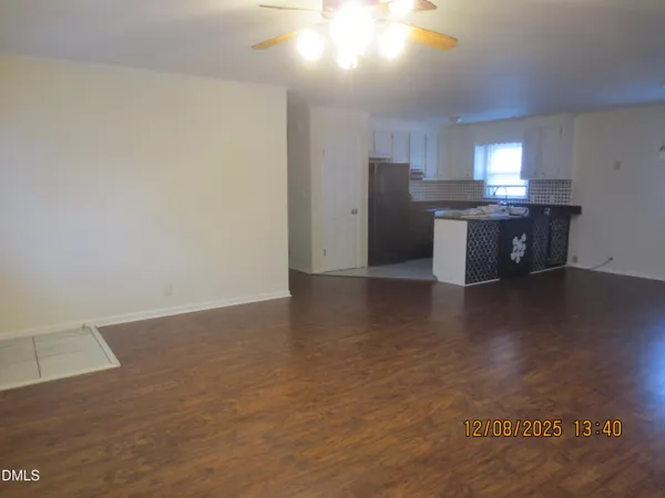 $1,750 | 25 East North Street, Angier, NC 27501