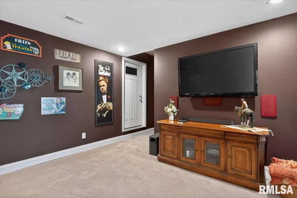 $611,000 | 603 Loft Lane, Athens, IL 62613