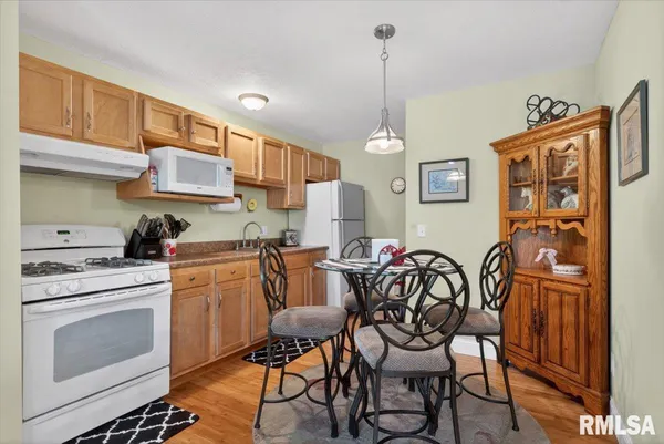 $611,000 | 603 Loft Lane, Athens, IL 62613