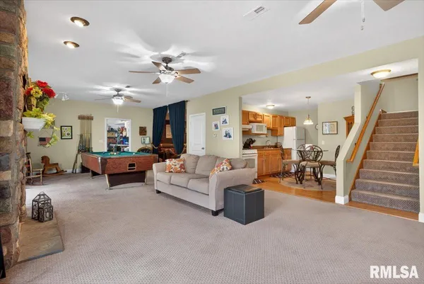 $611,000 | 603 Loft Lane, Athens, IL 62613