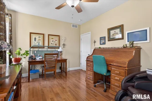 $611,000 | 603 Loft Lane, Athens, IL 62613
