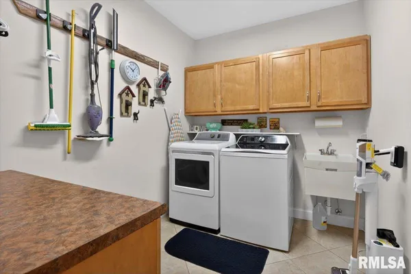 $611,000 | 603 Loft Lane, Athens, IL 62613