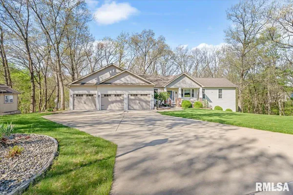 $611,000 | 603 Loft Lane, Athens, IL 62613