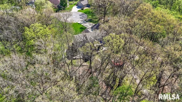 $611,000 | 603 Loft Lane, Athens, IL 62613