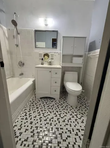 $238,000 | 143-43 41st Avenue, Unit 6C | Downtown Flushing