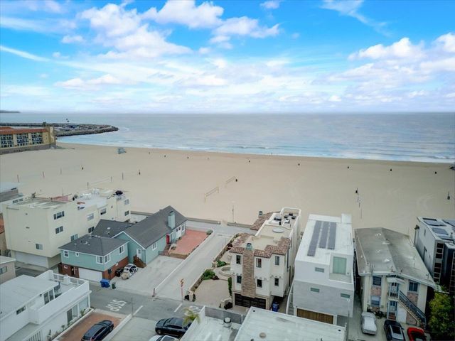 $10,450,000 | 100 The Strand, Hermosa Beach, CA 90254