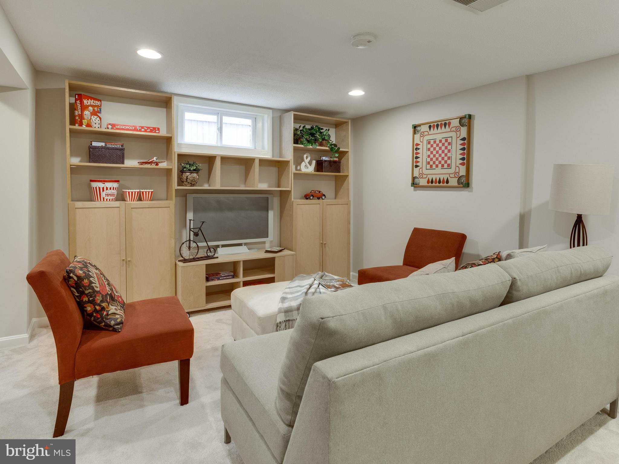 104 South Glebe Road Arlington, VA 22204 - Photo 22 of 30 Interior (General)