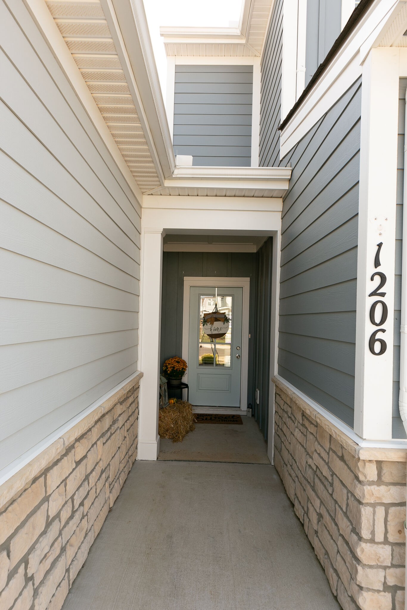 1206 June Wilde Ridge Spring Hill, TN 37174 - Photo 4 of 43 a view of front door of house