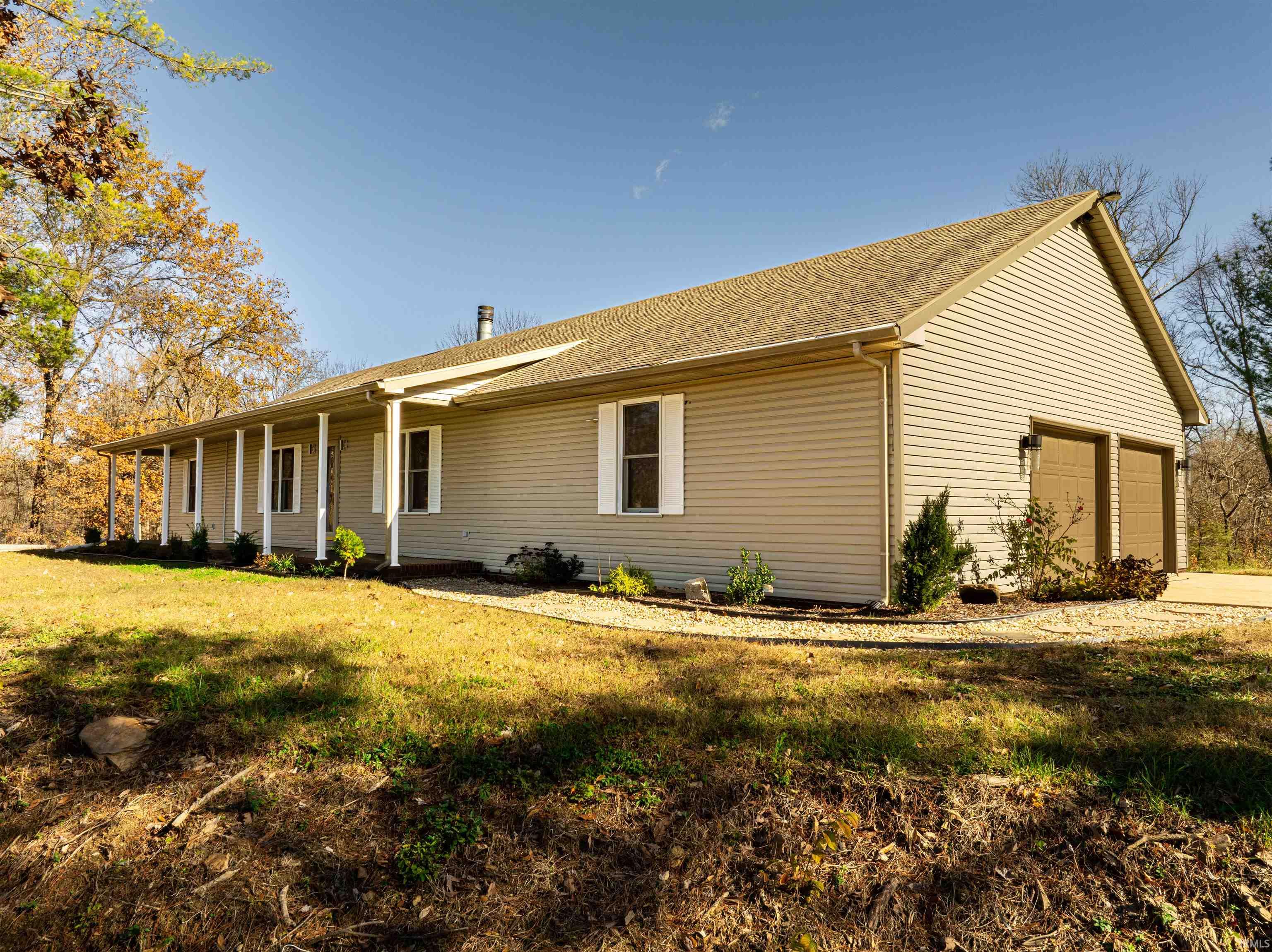 822 South Pelzer Road Boonville, IN 47601 - Photo 2 of 36 Gallery Image 2