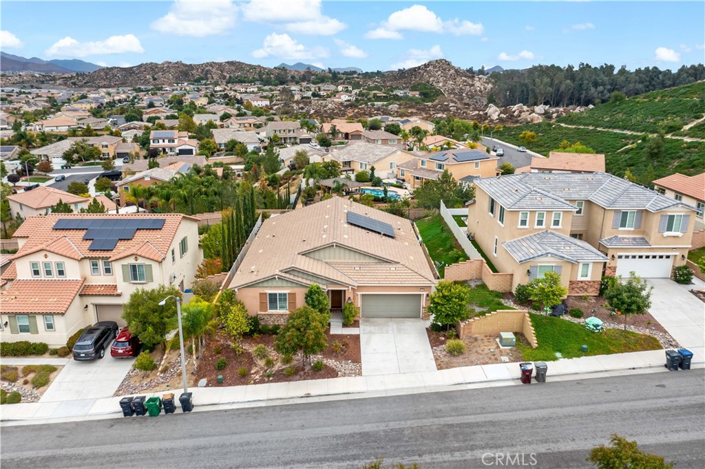 30640 Lone Pine Drive Menifee, CA 92584 - Photo 39 of 48 an aerial view of multiple house