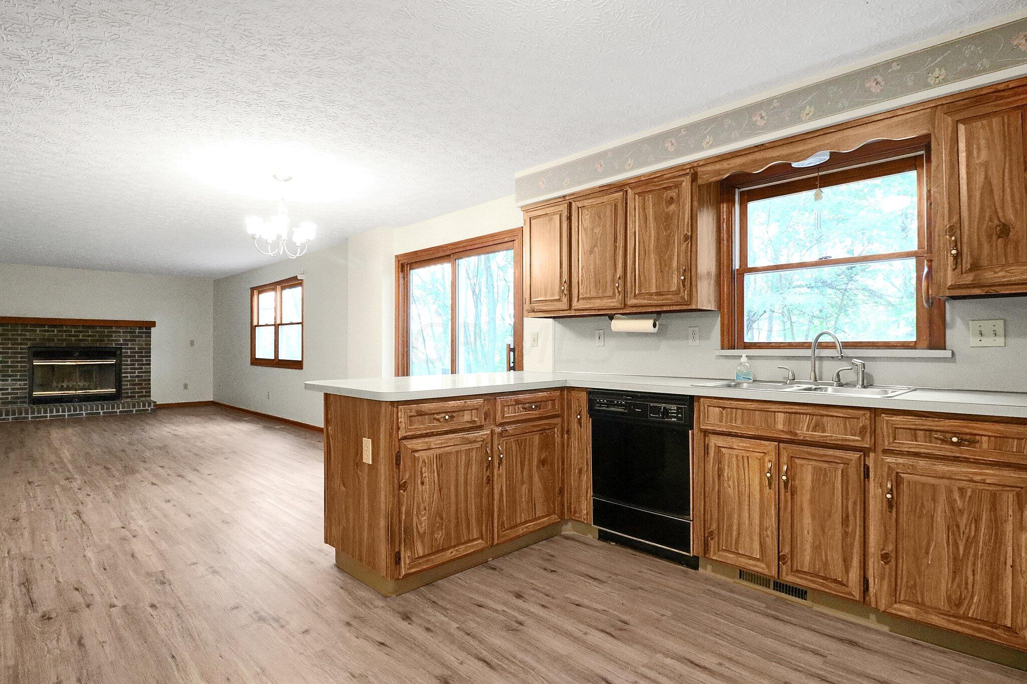 2065 Pollock Road Delaware, OH 43015 - Photo 14 of 49 Gallery Image 14