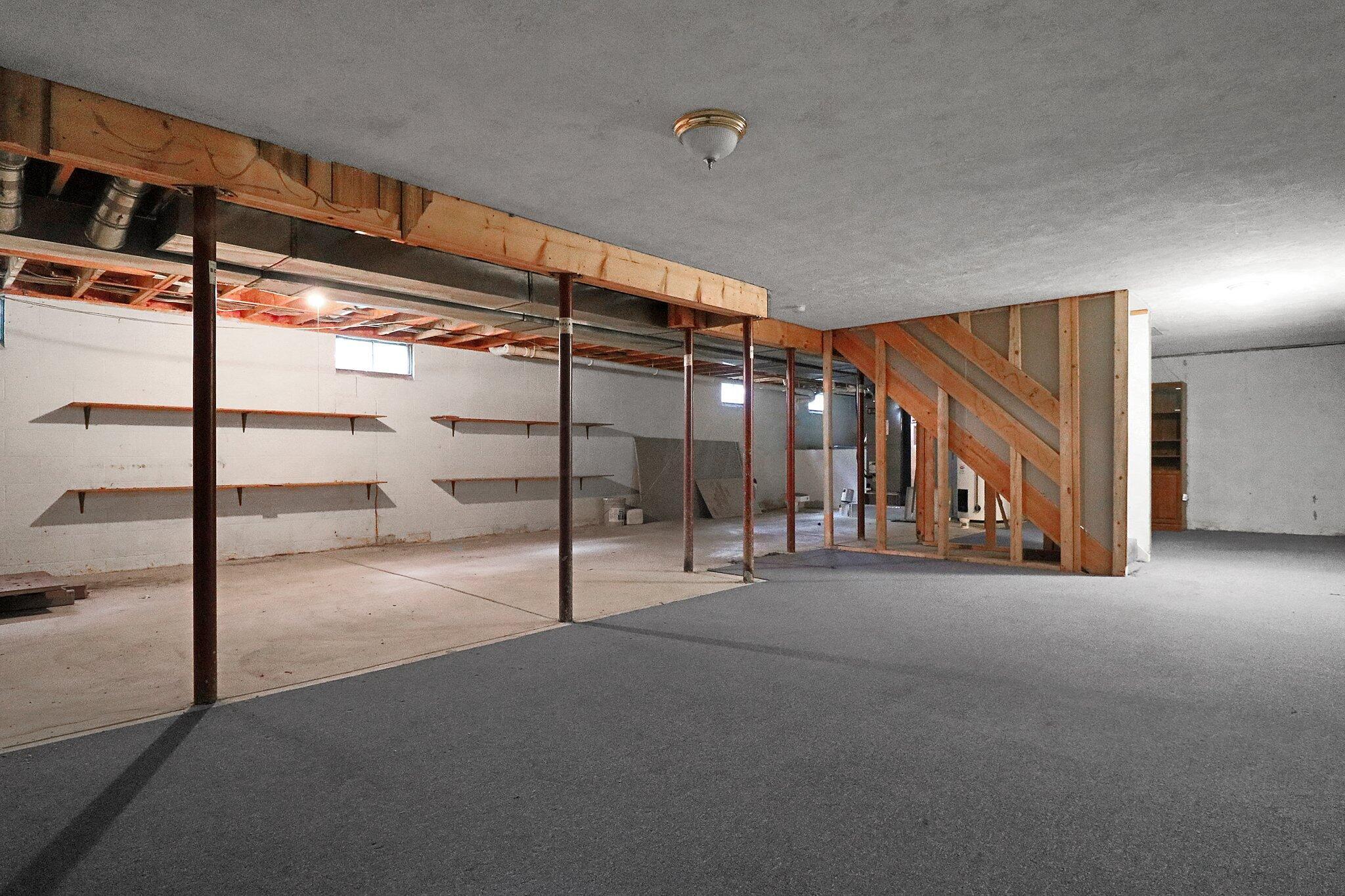 2065 Pollock Road Delaware, OH 43015 - Photo 33 of 49 Gallery Image 33