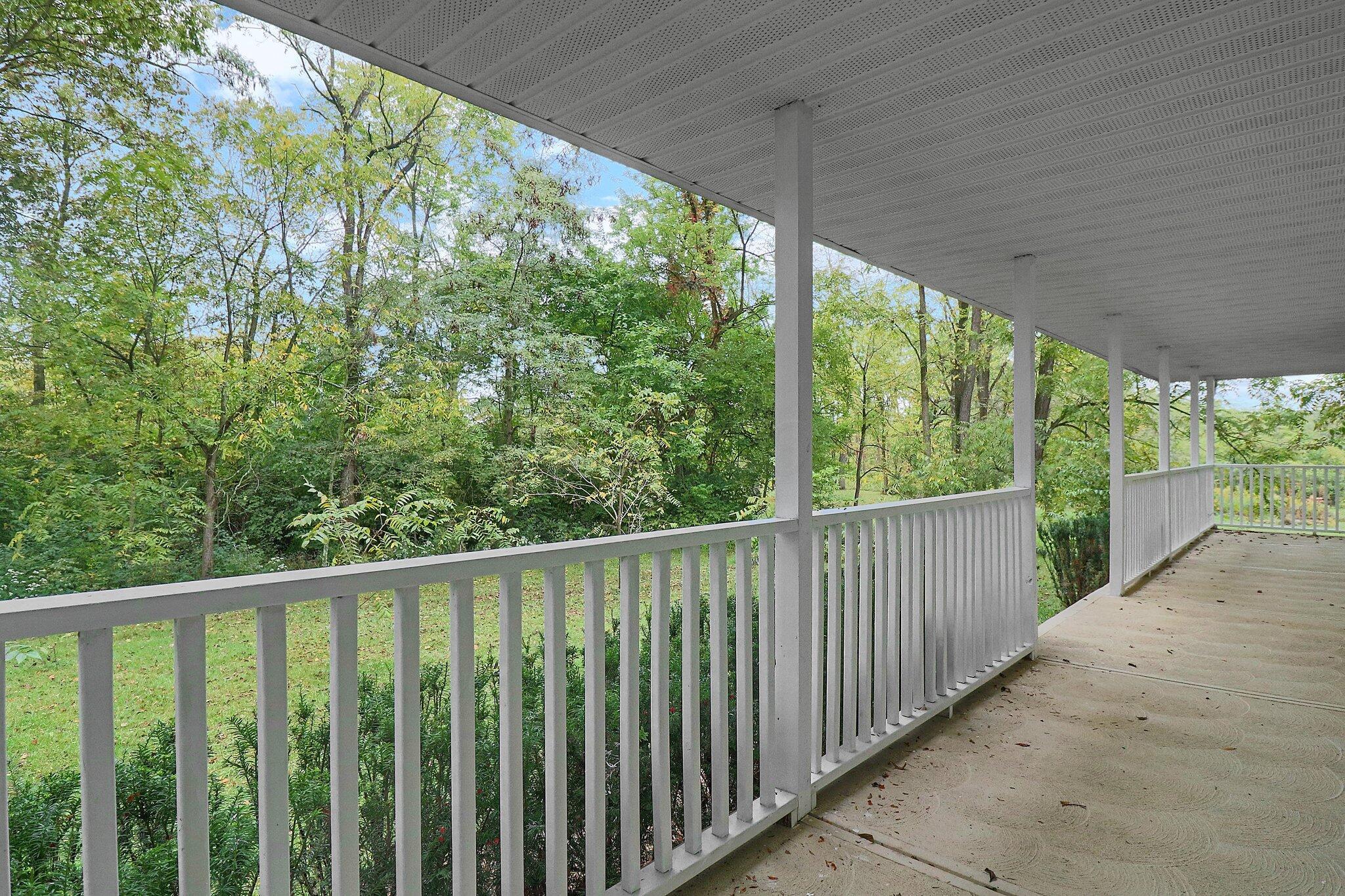 2065 Pollock Road Delaware, OH 43015 - Photo 7 of 49 Gallery Image 7