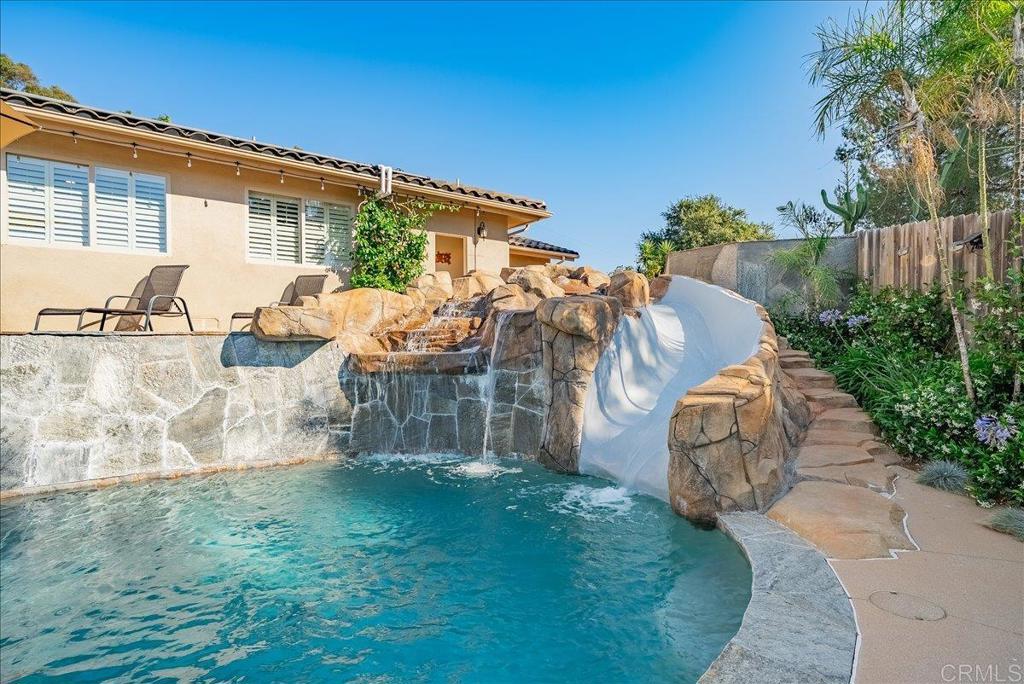 1960 Elevado Road Vista, CA 92084 - Photo 54 of 76