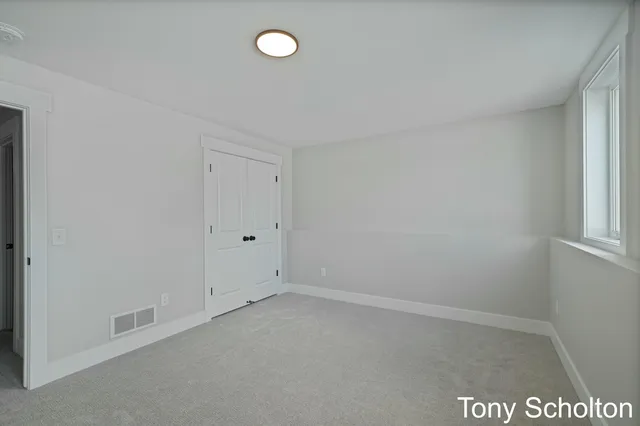 $586,200 | 5184 Blendon Mdw Circle, Unit 47, Hudsonville, MI 49426