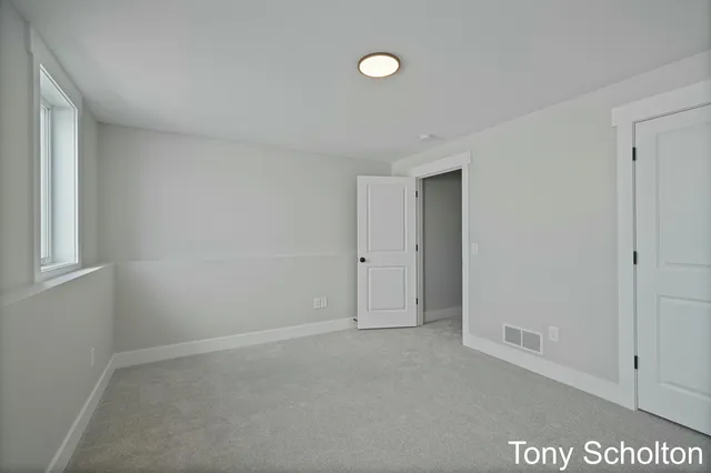 $586,200 | 5184 Blendon Mdw Circle, Unit 47, Hudsonville, MI 49426