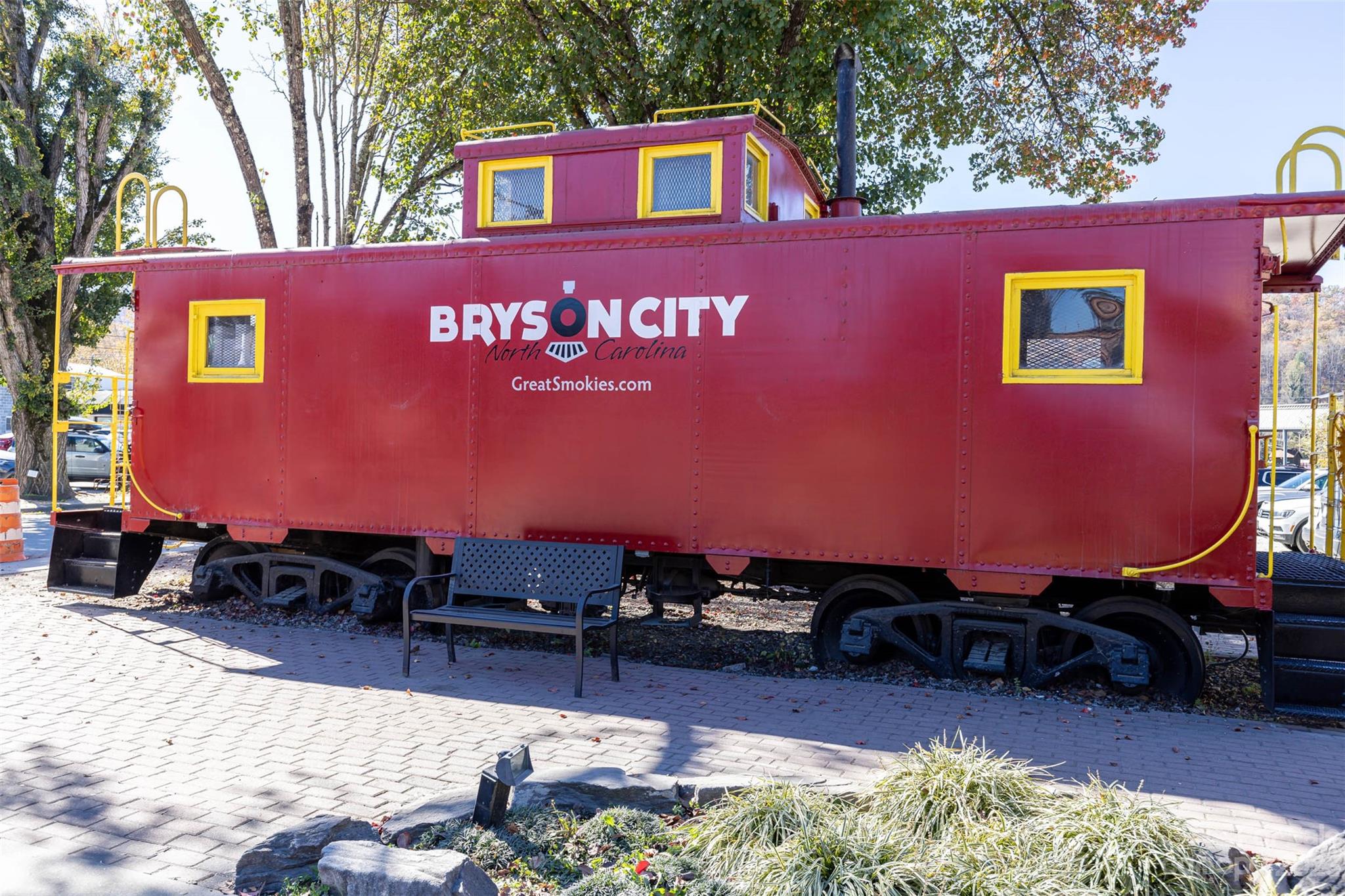 0 Needmore Road Bryson City, NC 28713 - Photo 12 of 12 a backyard of a house with table and chairs