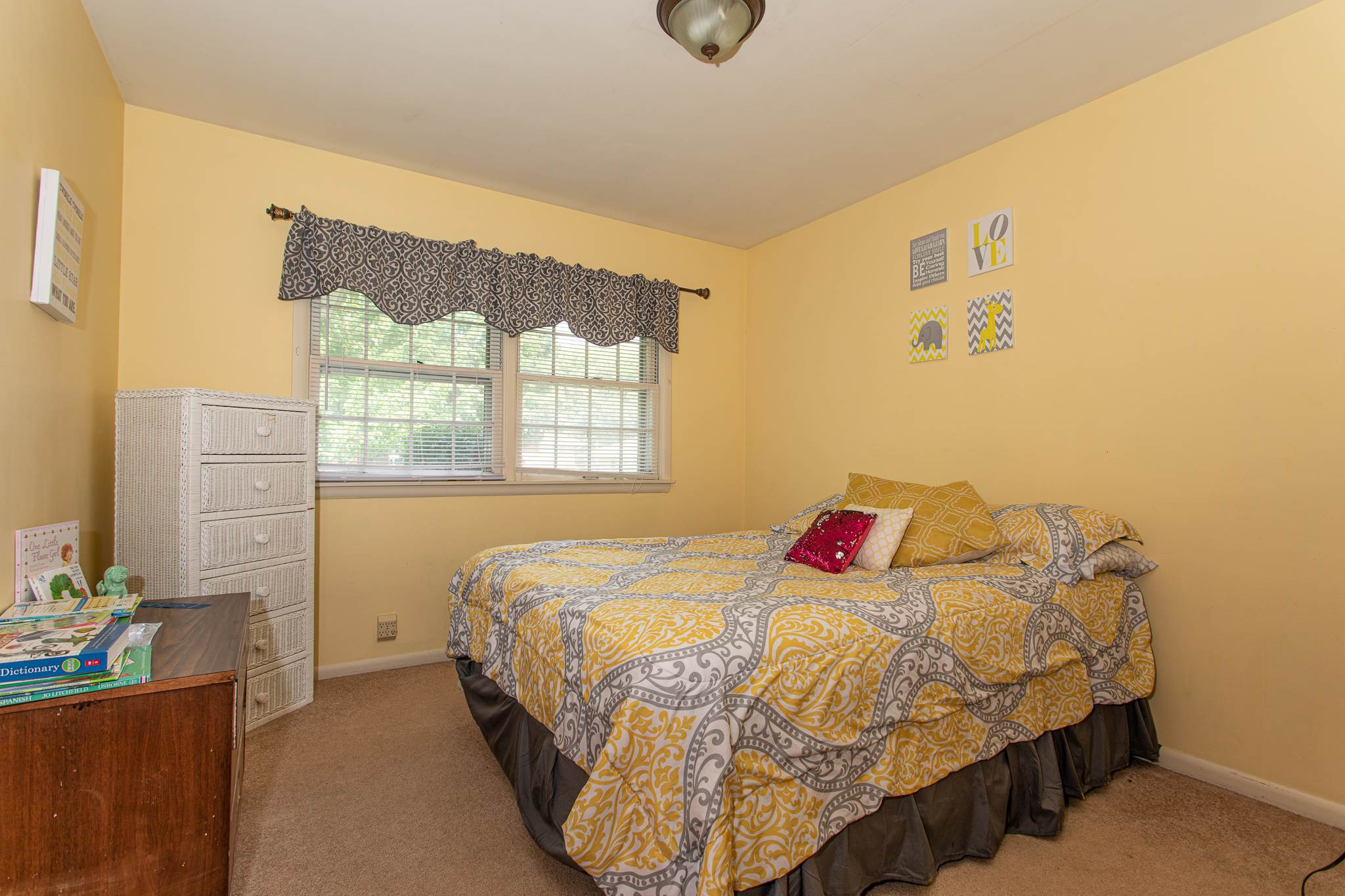 1212 North Winthrop Road Muncie, IN 47304 - Photo 10 of 22 Gallery Image 10