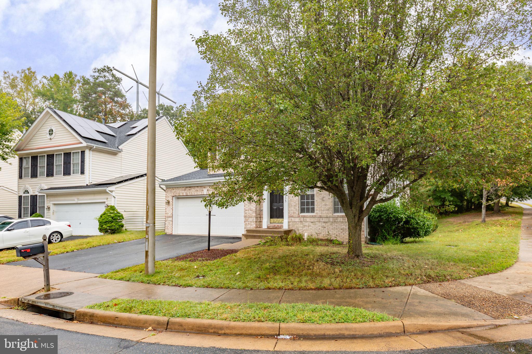 17575 Deweys Run Lane Dumfries, VA 22026 - Photo 6 of 55