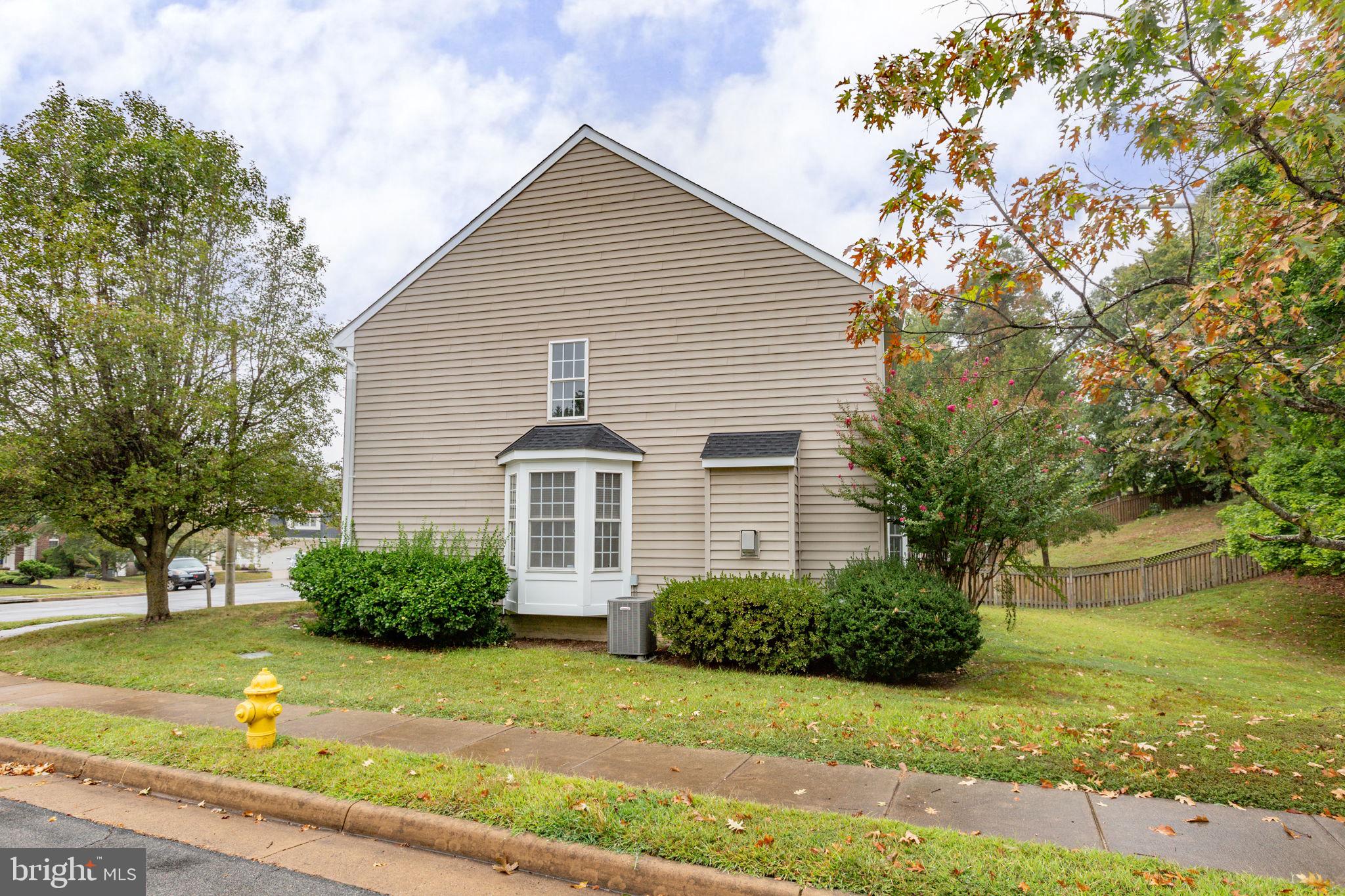 17575 Deweys Run Lane Dumfries, VA 22026 - Photo 7 of 55