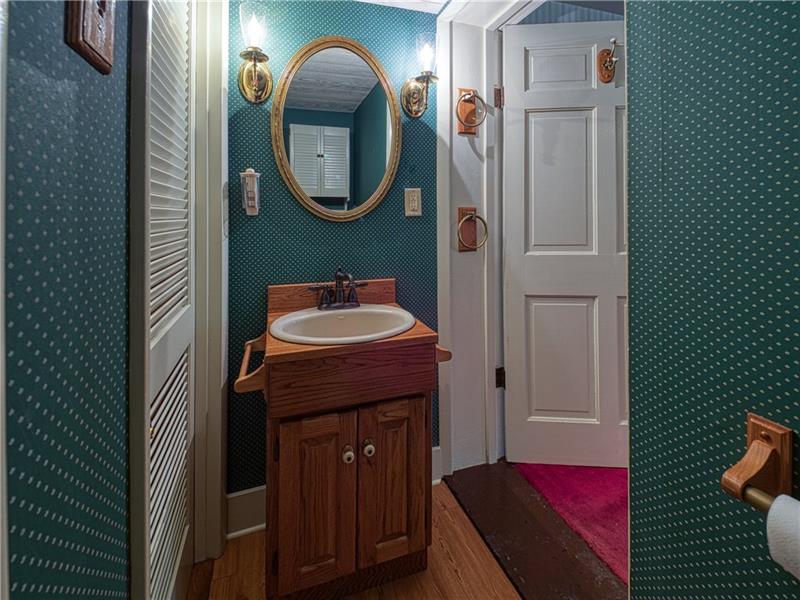 461 Lindsay Road Zelienople, PA 16063 - Photo 12 of 25 Main level powder room.