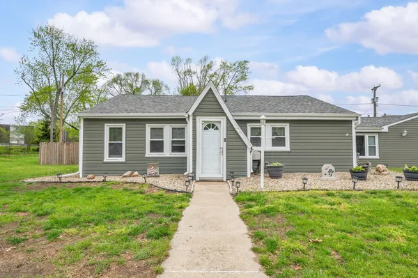 $239,900 | 315 Dunham Avenue, St. Joseph, MI 49085