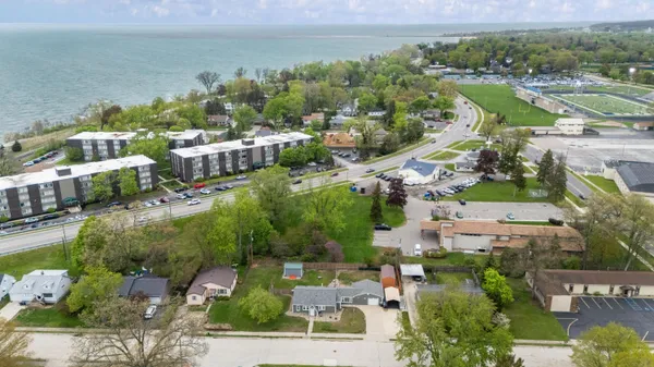$239,900 | 315 Dunham Avenue, St. Joseph, MI 49085