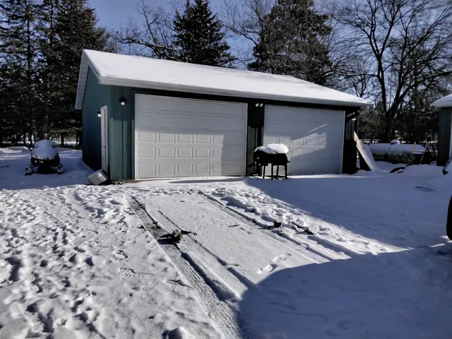 $259,900 | W1594 Golfview Drive, Montello, WI 53949