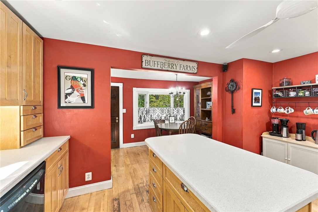 413 Harkney Hill Road Coventry, RI 02816 - Photo 9 of 46 Gallery Image 9