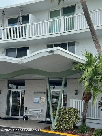 $1,500 | 3190 North Atlantic Avenue, Unit 206, Cocoa Beach, FL 32931