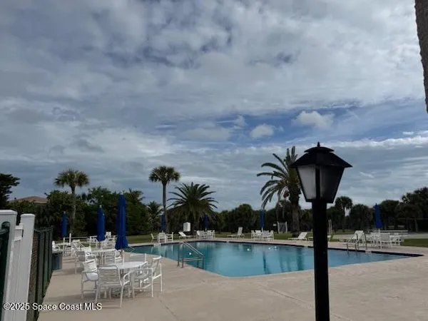 $1,350 | 3190 North Atlantic Avenue, Unit 206, Cocoa Beach, FL 32931