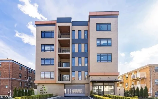 $2,600 | 310 West Jersey Street, Unit 503, Elizabeth, NJ 07202