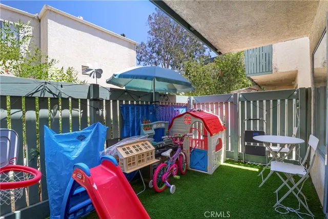a view of deck with patio