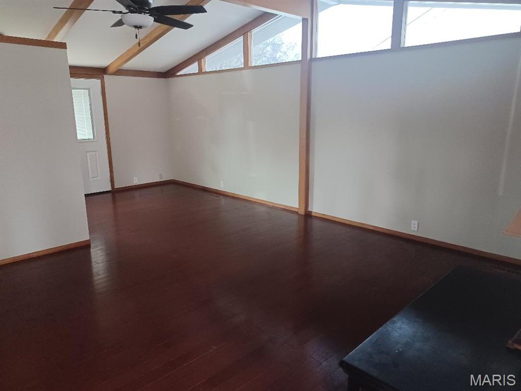7910 South Rock Hill Road St. Louis, MO 63123 - Photo 4 of 16