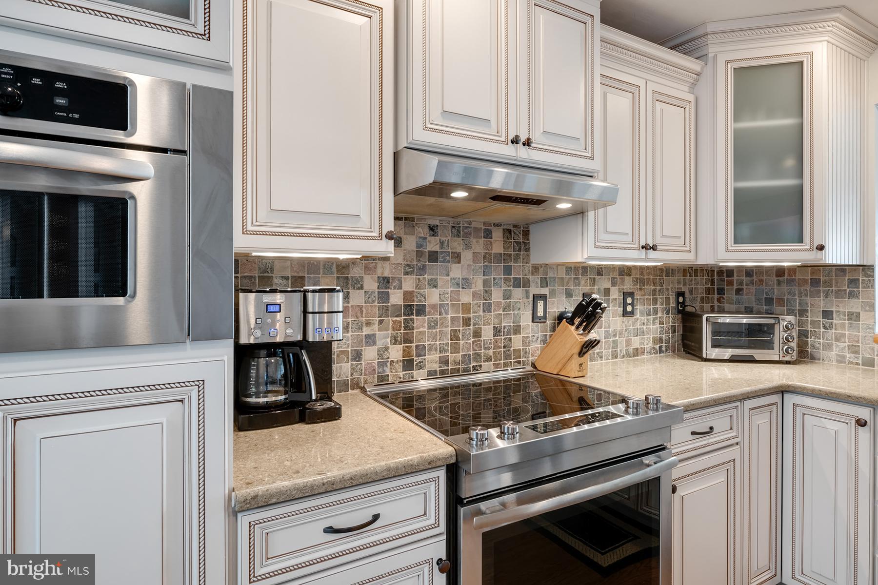 8111 Ventnor Road Pasadena, MD 21122 - Photo 9 of 30 Lovely details in the remodeled kitchen