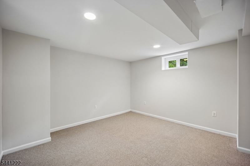 11 Wordsworth Road Short Hills, NJ 07078 - Photo 11 of 44