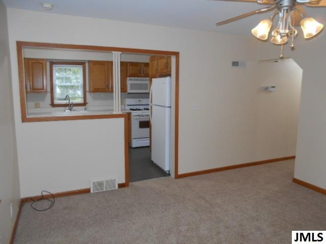 117 Falcon Road Jackson, MI 49202 - Photo 2 of 22 Photo 2