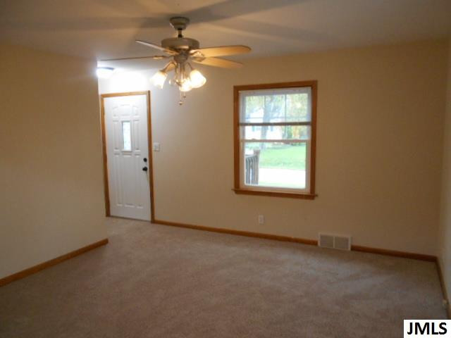 117 Falcon Road Jackson, MI 49202 - Photo 4 of 22 Photo 4