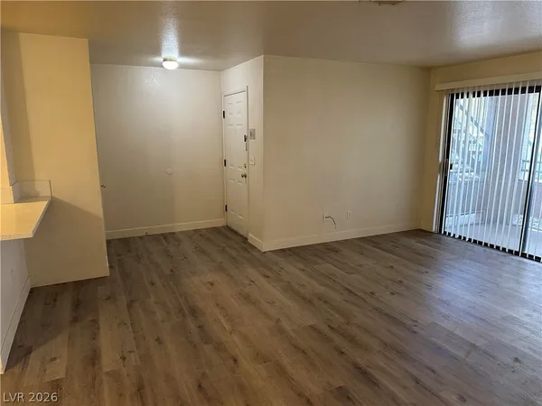 $1,500 | 5151 South Lindell Road, Unit 103, Las Vegas, NV 89118