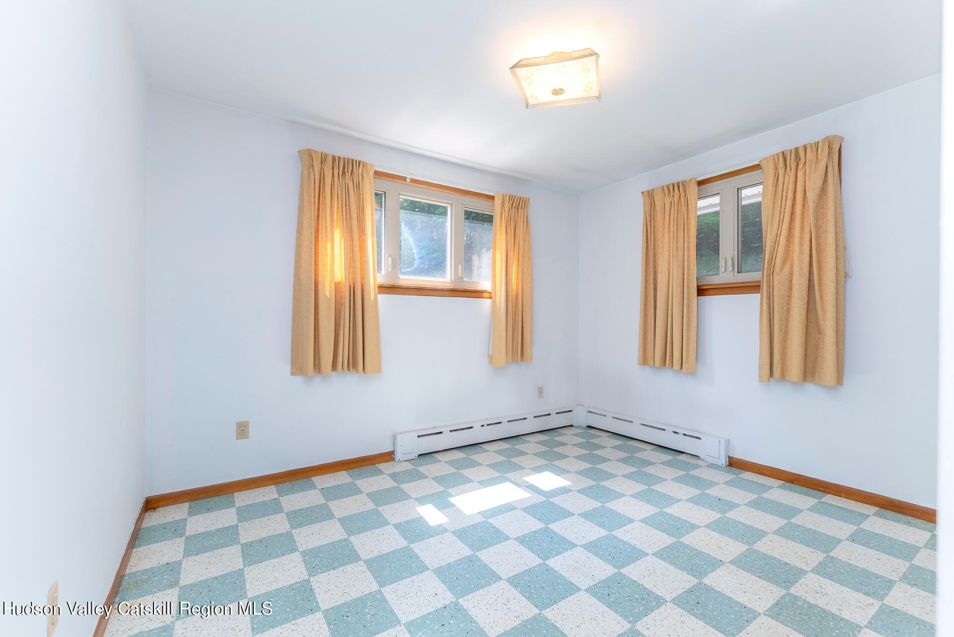 124 Half Moon Road Highland, NY 12528 - Photo 17 of 29 Image-6