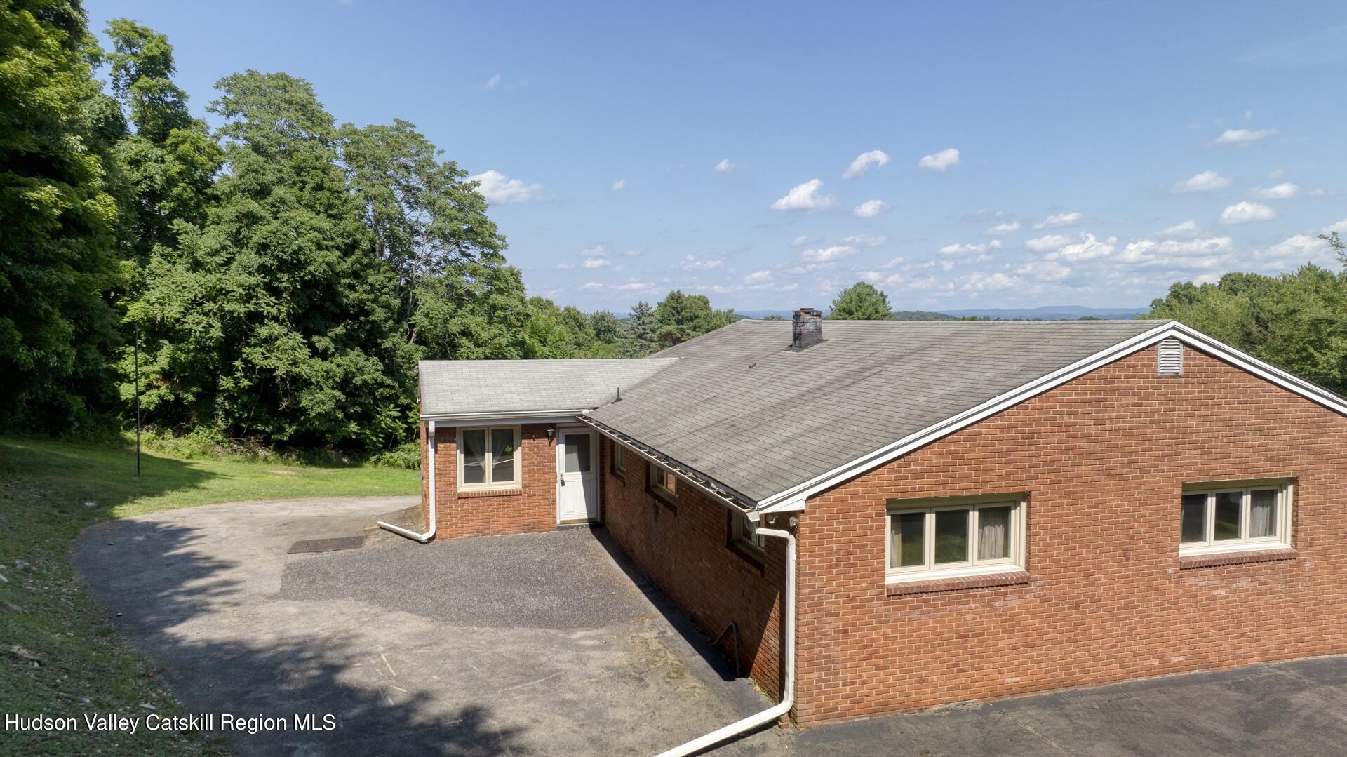 124 Half Moon Road Highland, NY 12528 - Photo 27 of 29 Picture-5