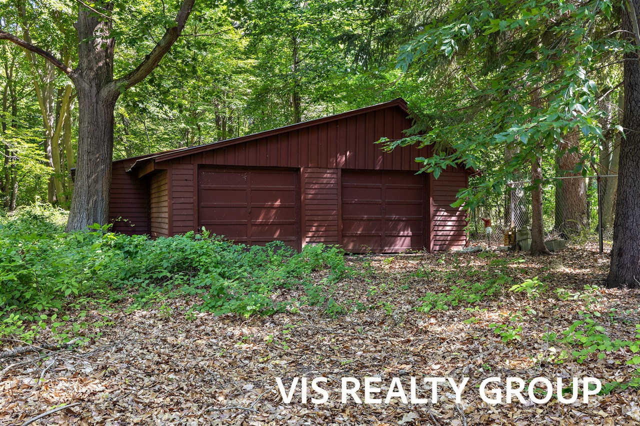 7265 South Walker Road Spring Lake, MI 49456 - Photo 18 of 98
